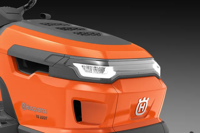 Husqvarna TC 220T – Image 12