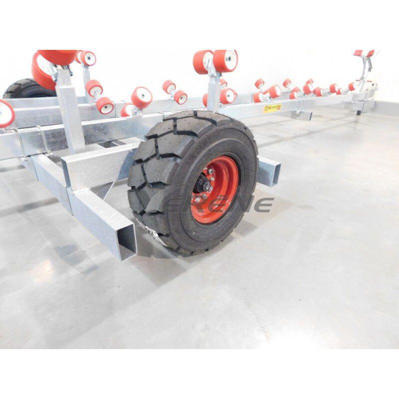 REMORQUE PORTE BATEAU MECANOREM CHARIOT DE MISE A L EAU 2500 KG – Image 4